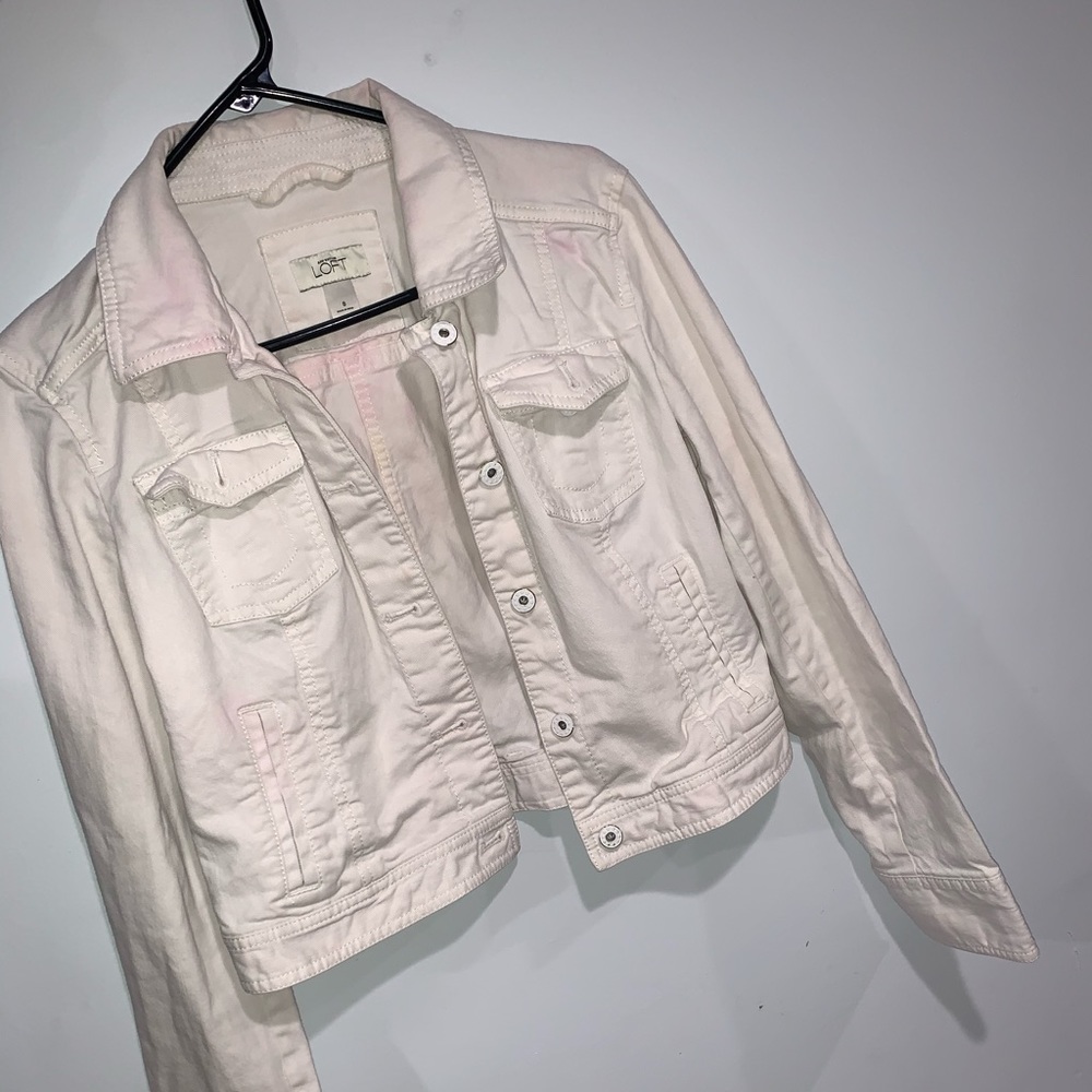 White pinkish loft jean jacket 🤍